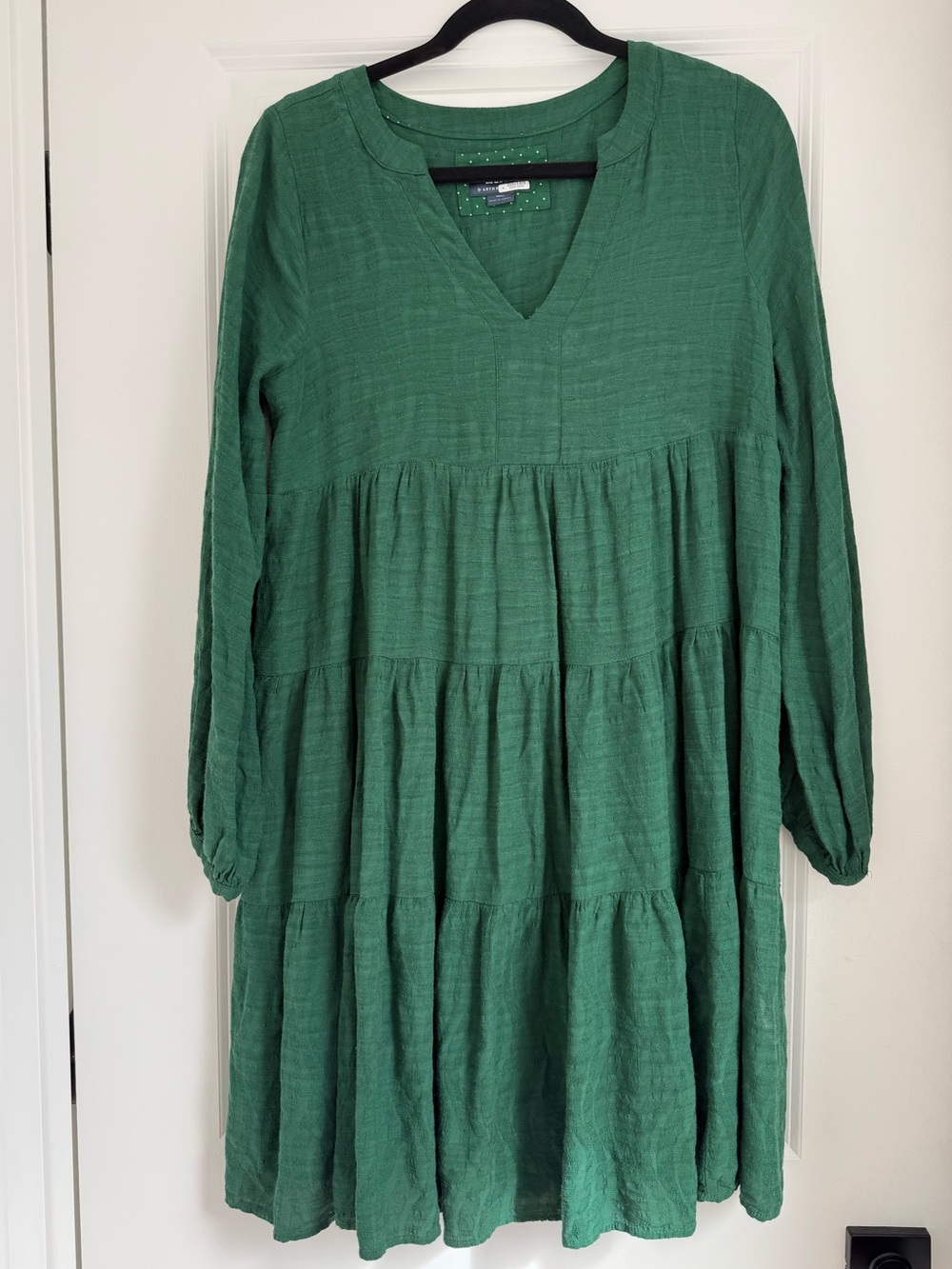 Maeve Anthropologie Emerald Green Tiered Long-Sleeve V-Neck Dress